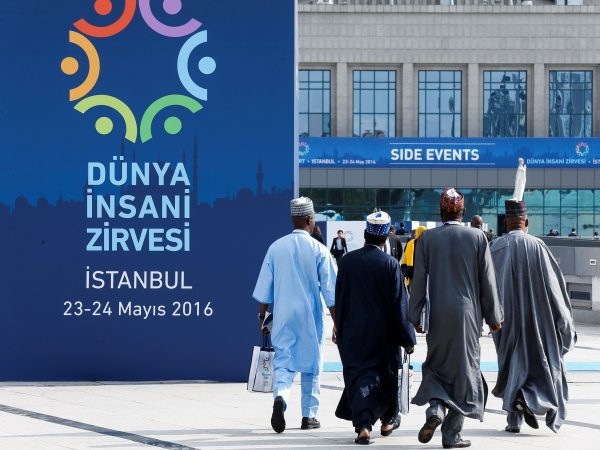 Participants arrive at the World Humanitarian Summit